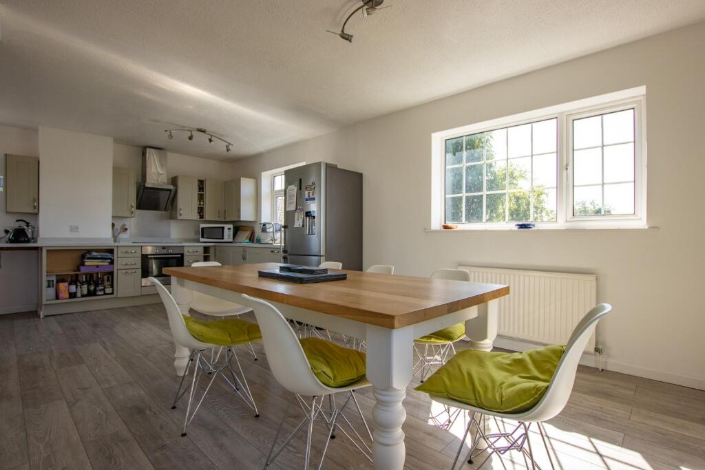 House in Peterborough - View 2