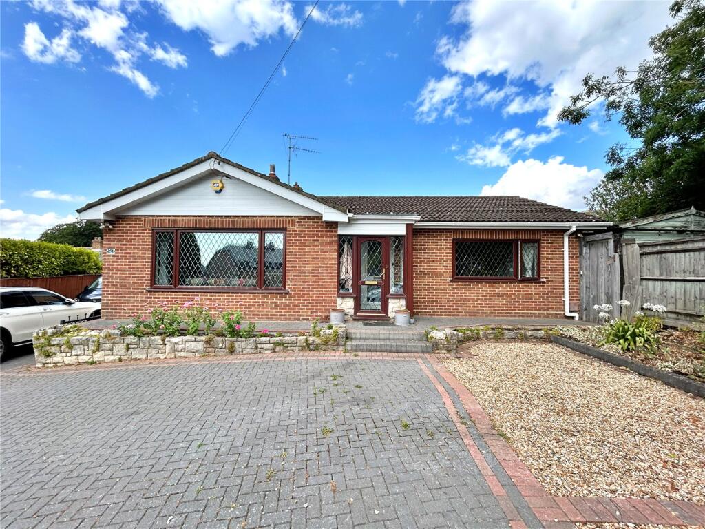 Main image of property: Smugglers Lane North, Highcliffe, Christchurch, Dorset, BH23
