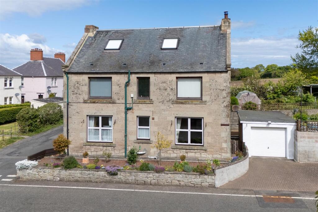 Main image of property: 1 Craigknowe, Chirnside, TD11