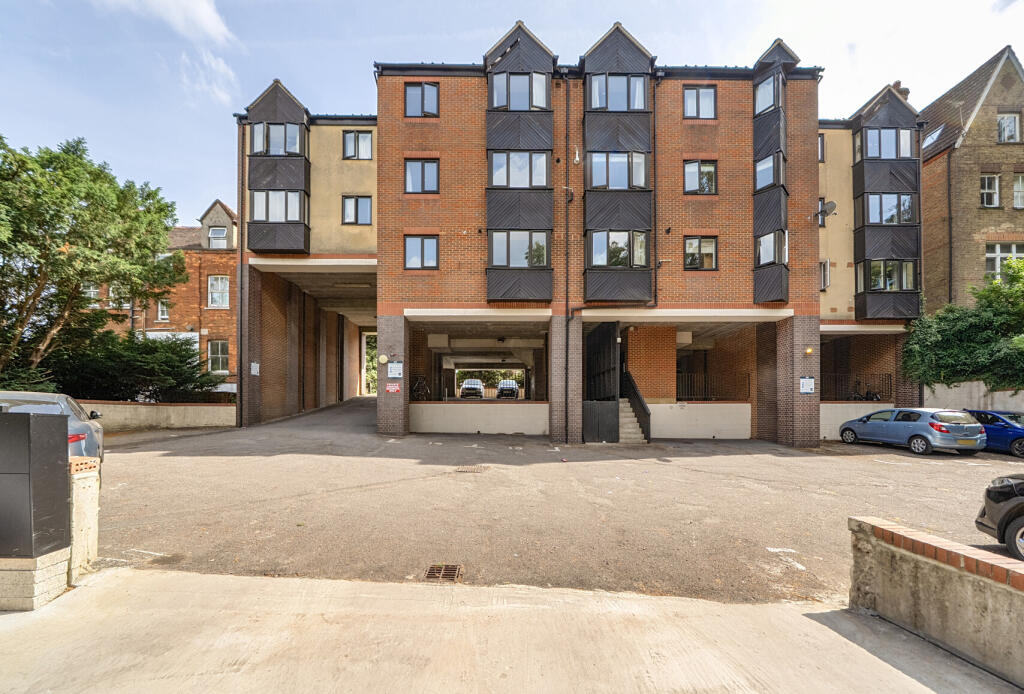 Main image of property: Granville Road, Sevenoaks, Kent, TN13