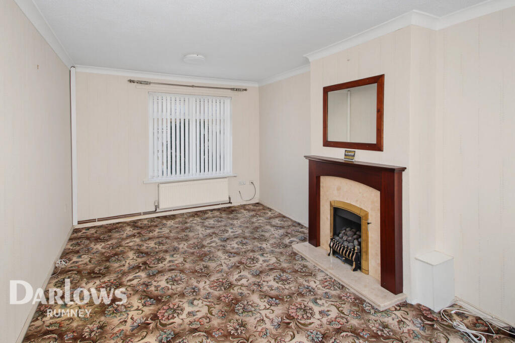 House in Cardiff, St Mellons, Trowbridge - View 4