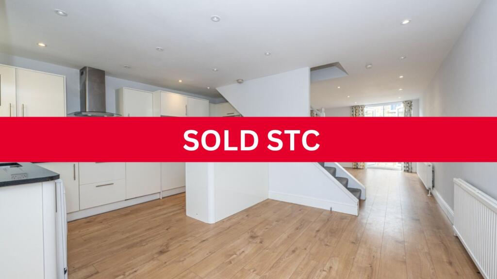 Main image of property: Dunston Road, Battersea, London SW11 5YB