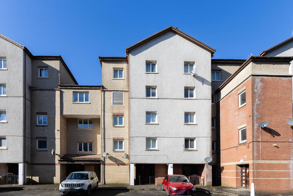 Main image of property: Lenzie Way, Glasgow, G21