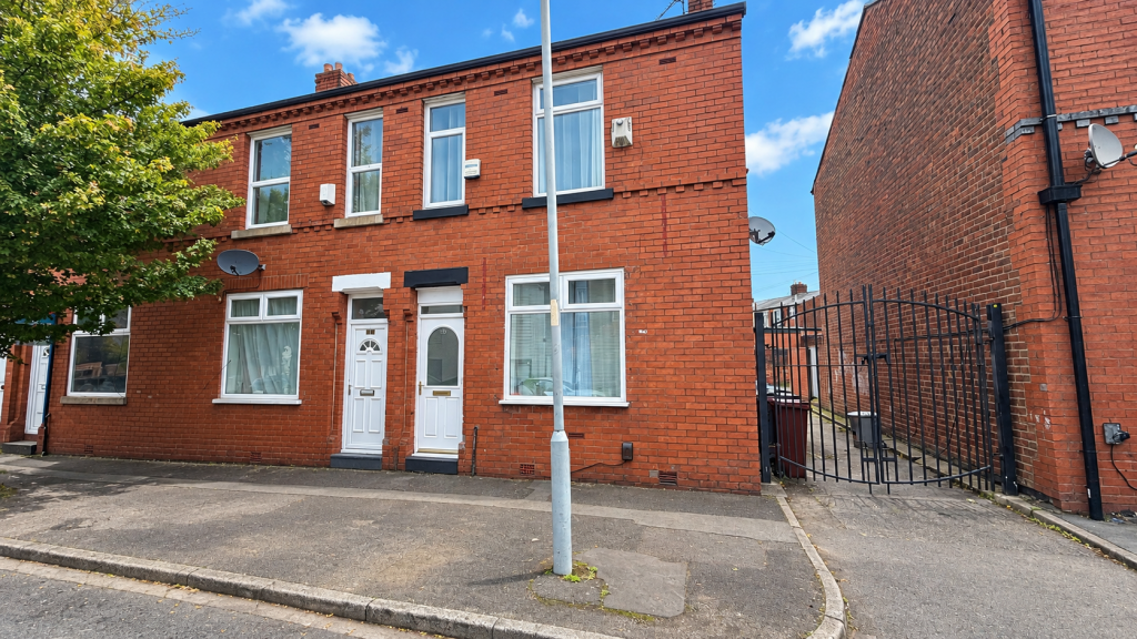 2-bed terraced on Old Lane, Openshaw, £170,000