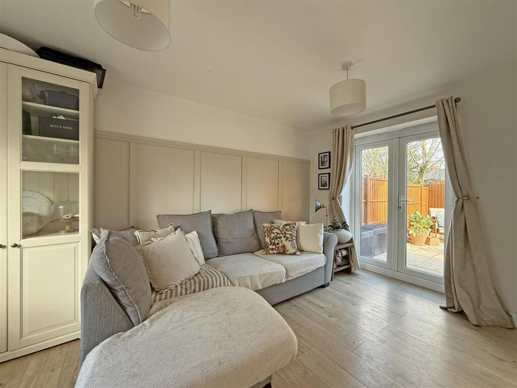 Penson Way, Greenfields, Shrewsbury photo 3