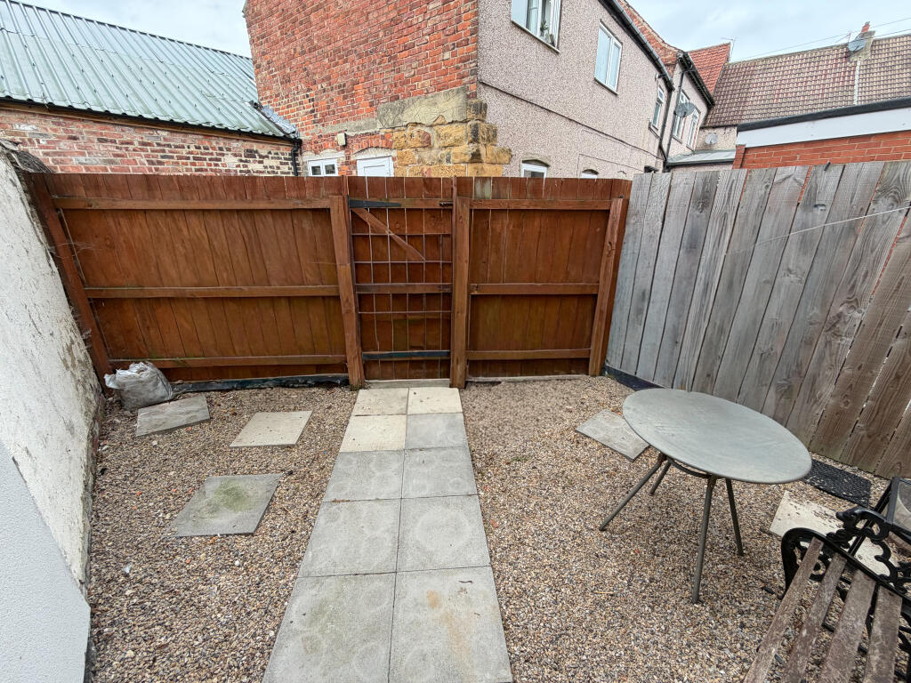 House in Stockton-on-Tees - More