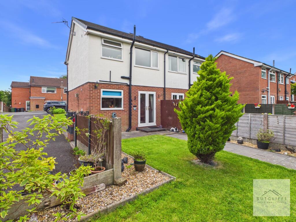 Canterbury Close, Garstang, PR3 - View 4