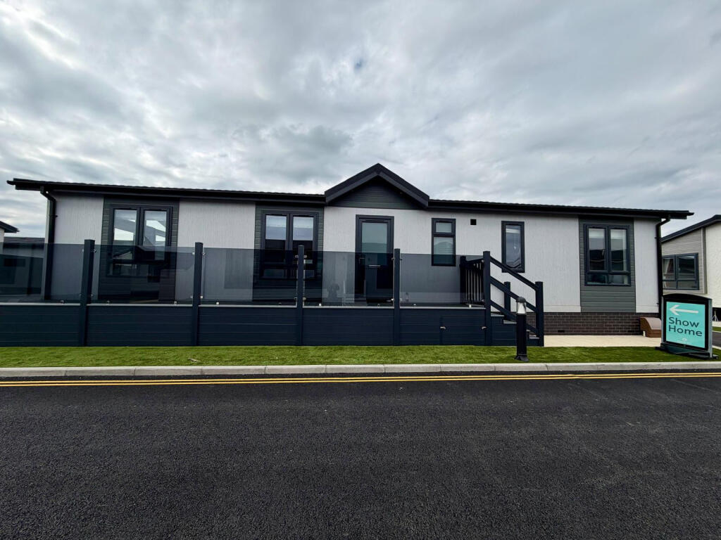 Main image of property: Canvey Island, Essex, SS8