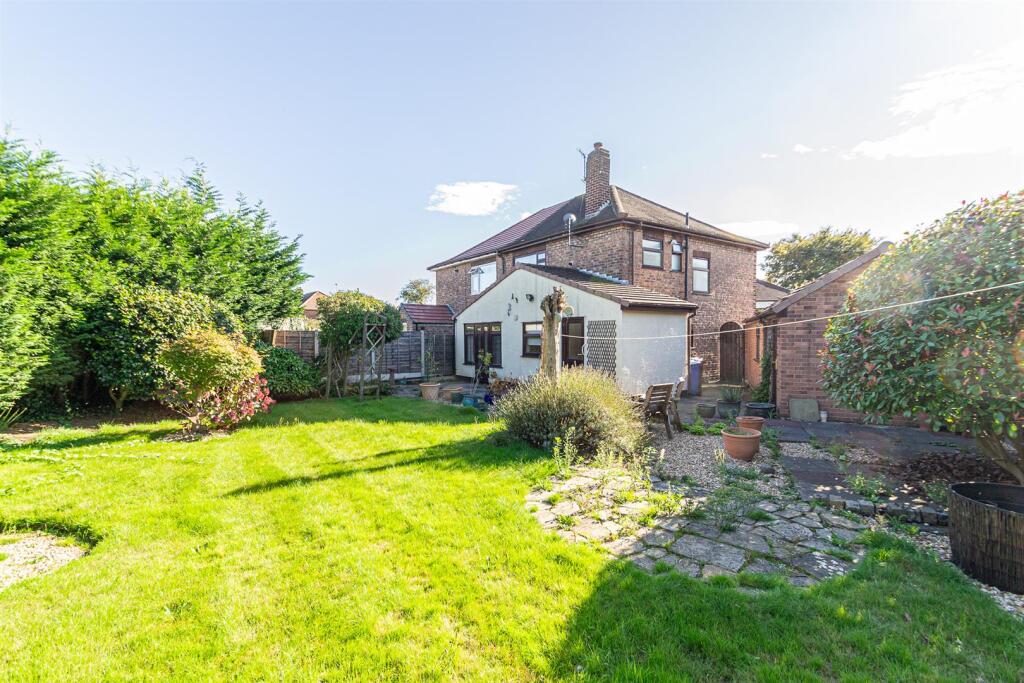 House in Warrington - View 5