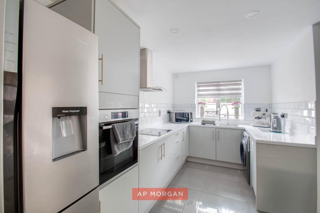 House in Redditch, Abbeydale - View 3