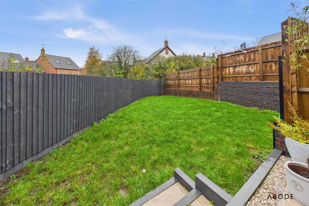Freeman Drive, Melbourne, Derby photo 5