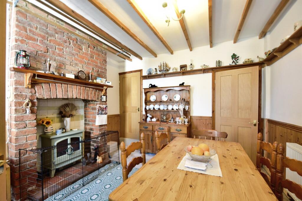House in North East Derbyshire, Killamarsh - View 5