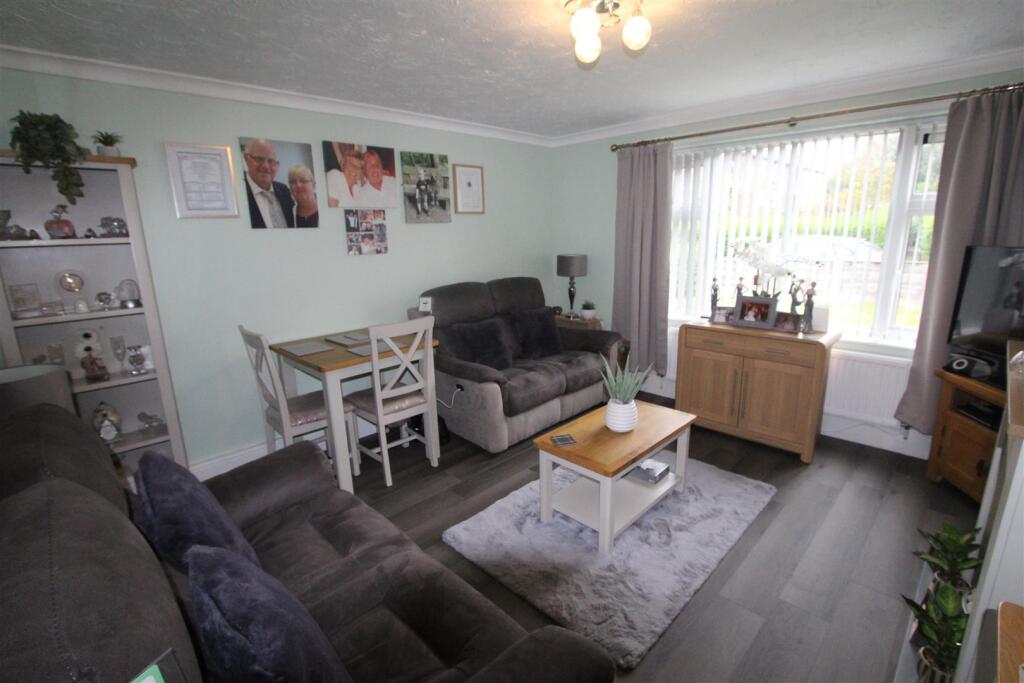 Apartment in Lymm, Warrington - View 5