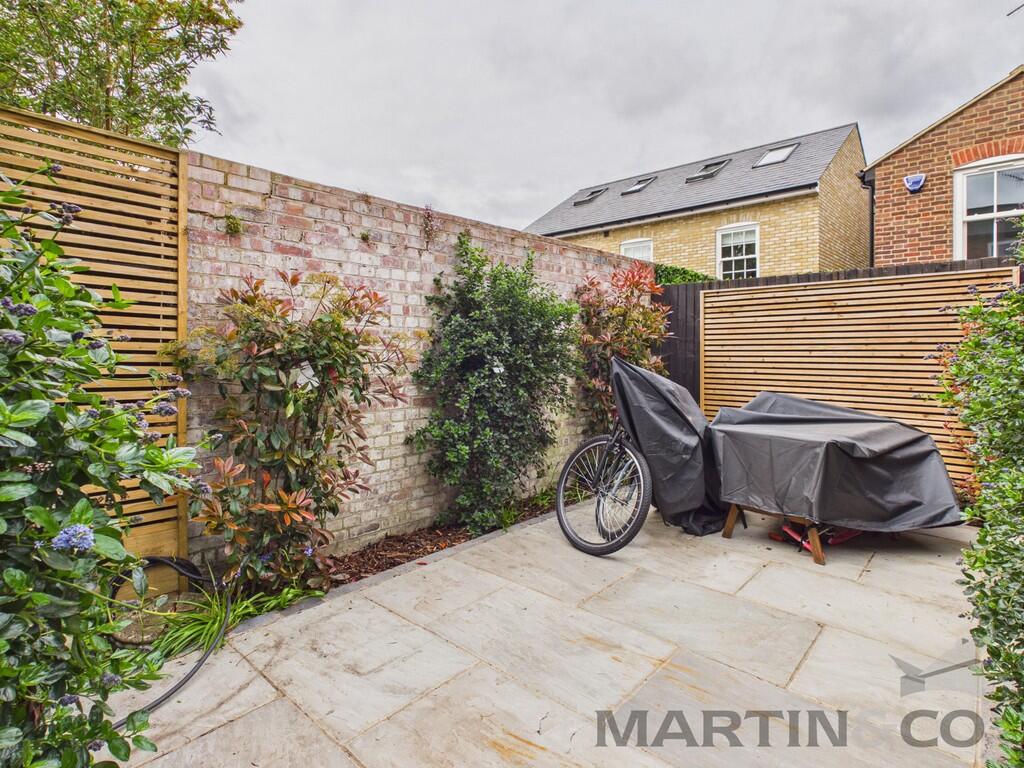 Additional image 3 of College Place, St Albans