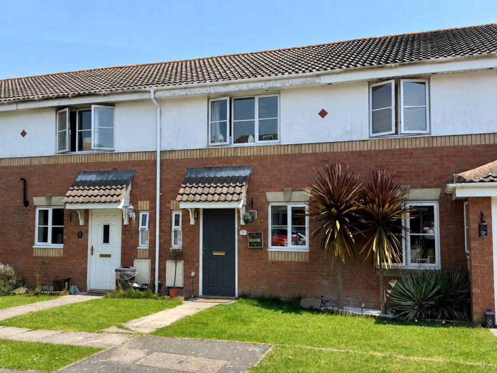 Main image of property: Vernalls Court, Ashley, New Milton, Hampshire, BH25