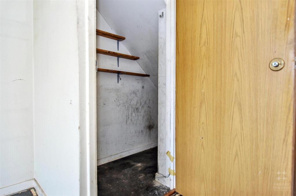 House in Leicester - More