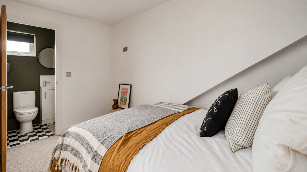Main image of property: Room 6, Mitchell Street, NG10