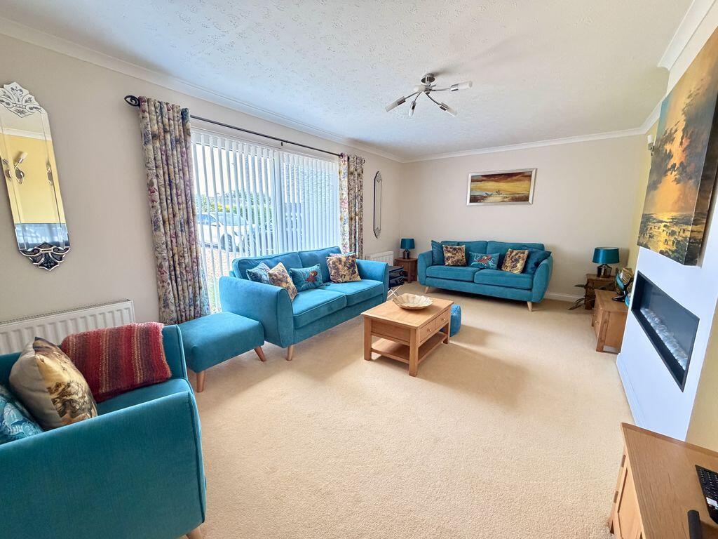 House in Newcastle upon Tyne, Amble By the Sea - View 4
