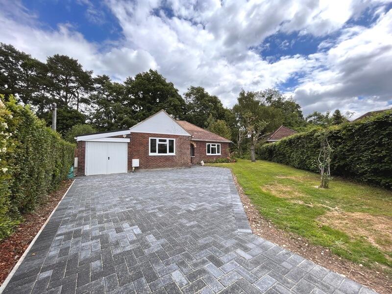 Main image of property: Dene Road, Ashurst