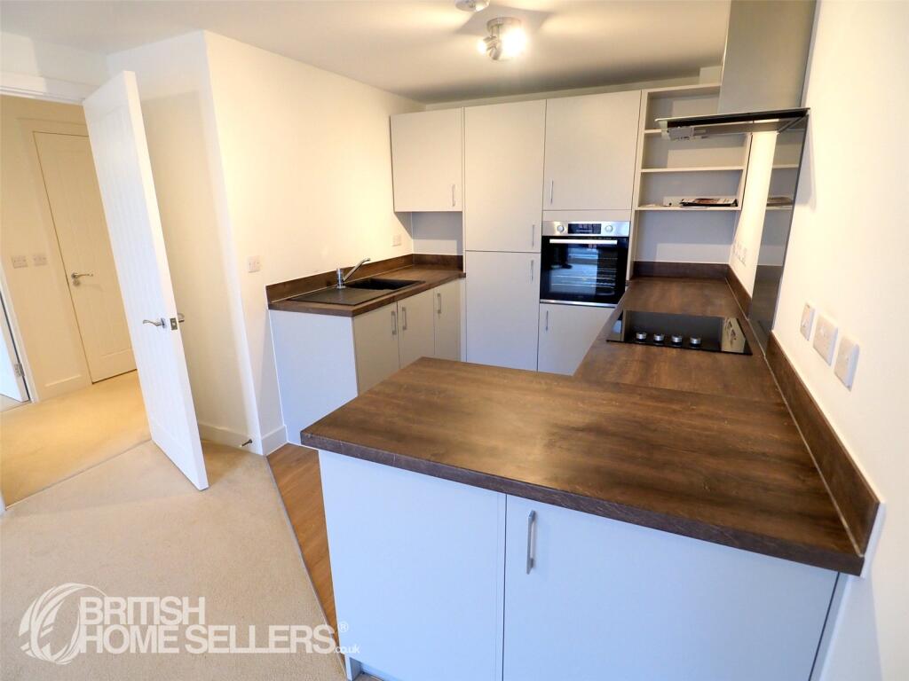 Waveney Court, Harleston, Norfolk, IP20 photo 3