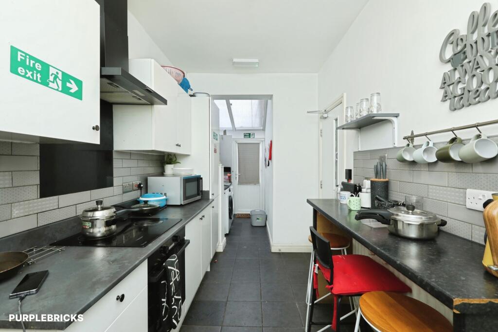 House in Doncaster, South Yorkshire - View 2