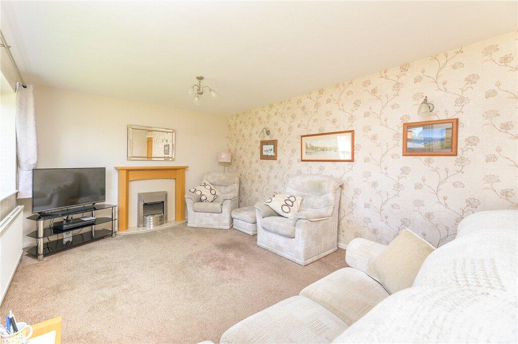 House in Wakefield - View 3