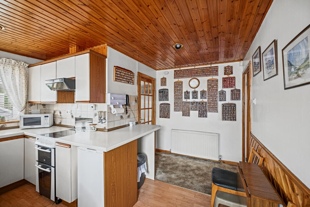 House in Motherwell - More