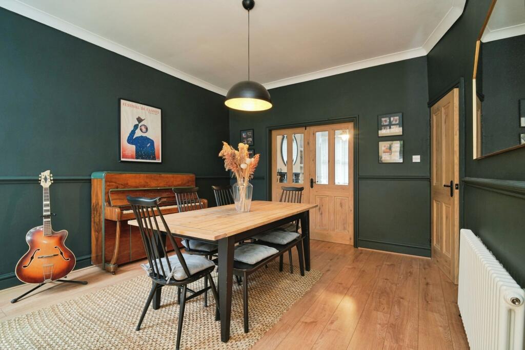 Manchester Road, Swinton, Manchester, Greater Manchester, M27 photo 3