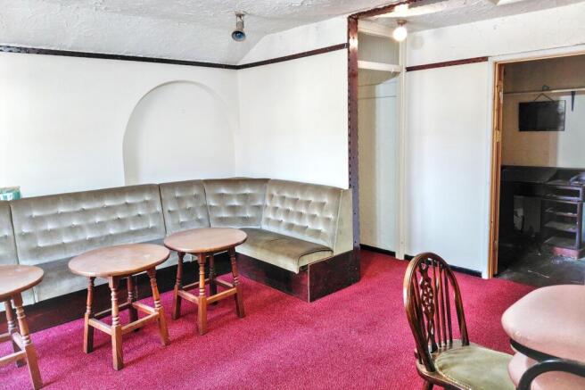 Abercarn Constitutional Club, Station Yd, Bridge Street, Abercarn, Newport, NP11 4SE