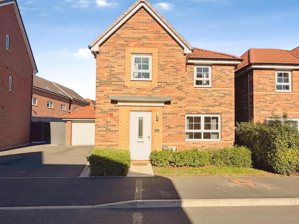 4-bed detached on Orange Tip Close, Worksop, £320,000