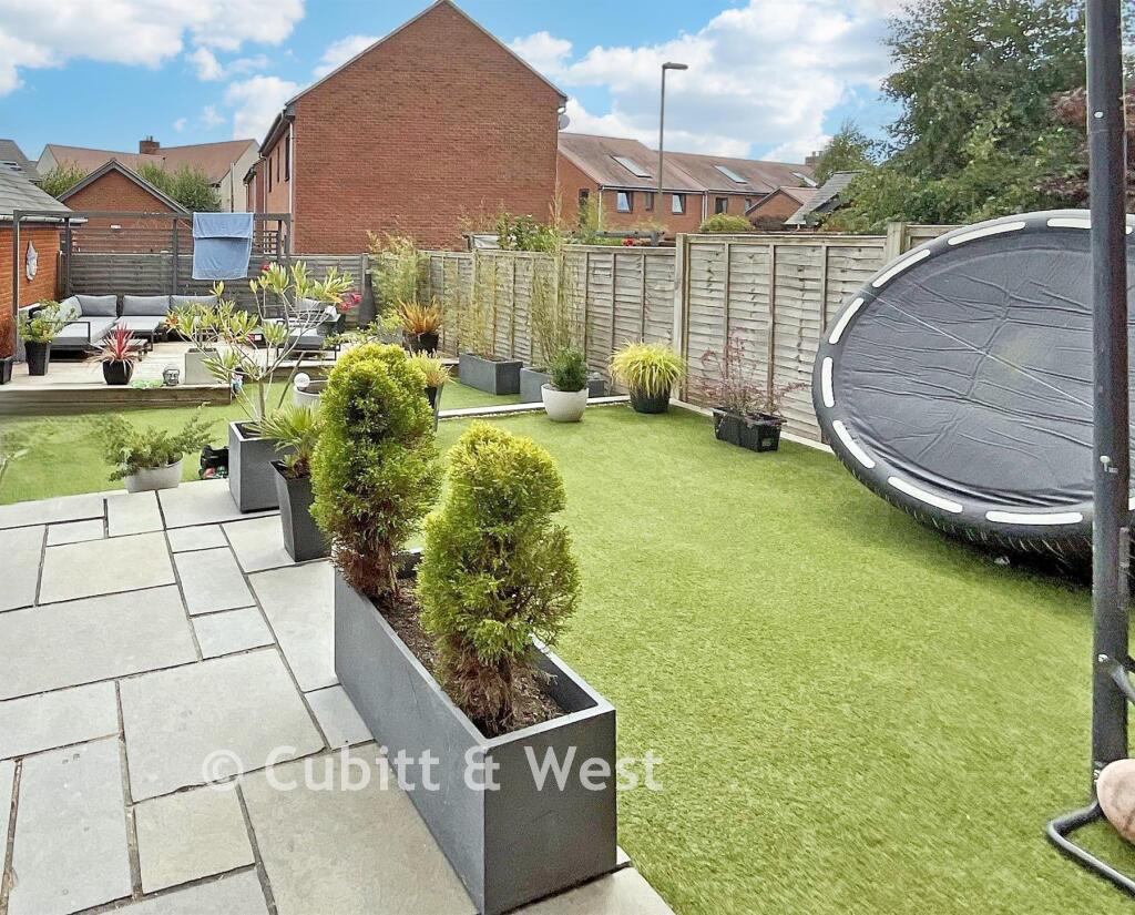 Main image of property: Darnel Crescent, Waterlooville, Hampshire