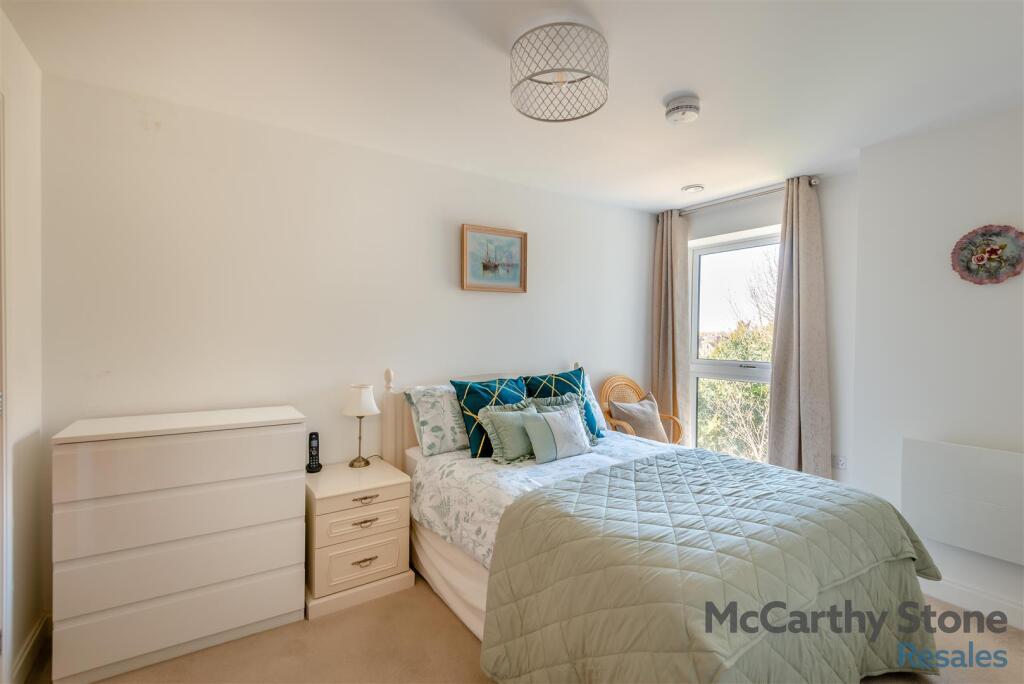 Apartment in Epping Forest, Waltham Abbey - View 4