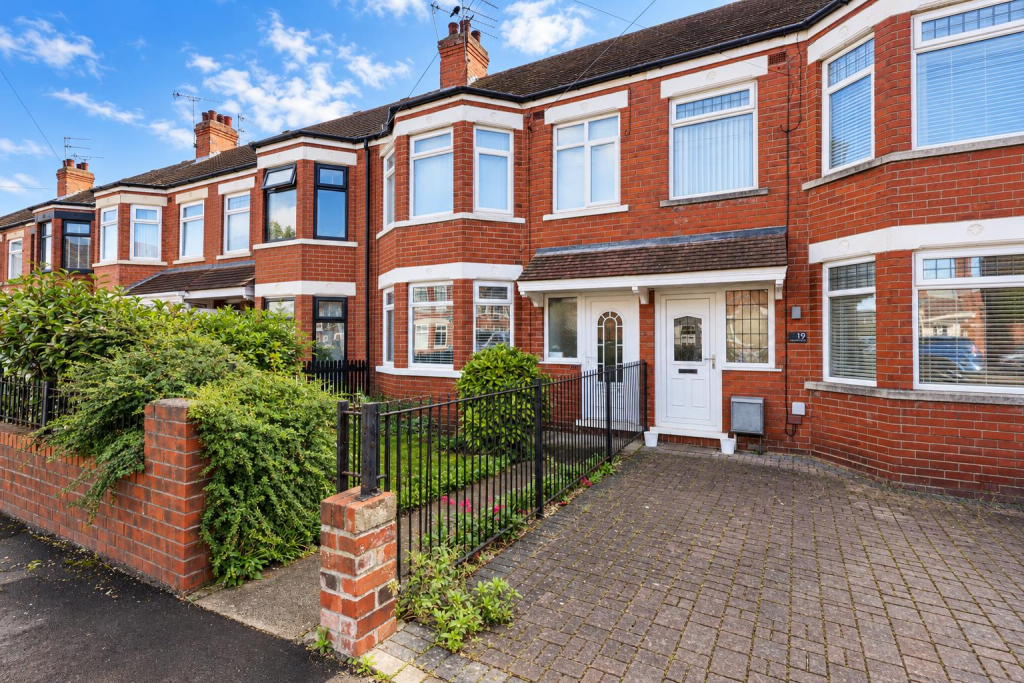 Main image of property: Hayburn Avenue, Hull