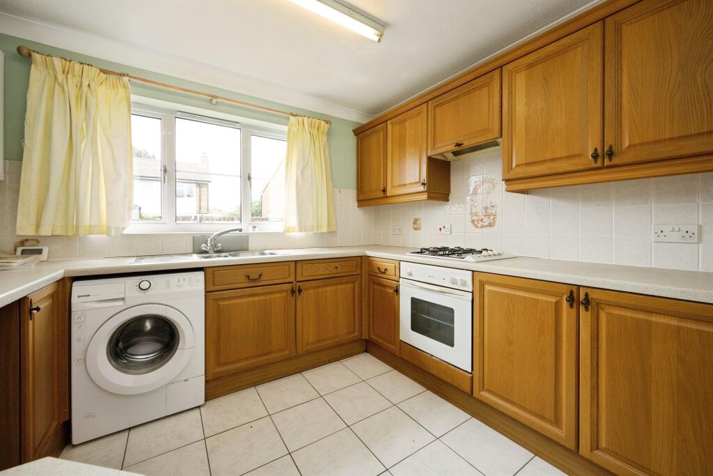 House in Sandy, Beeston - View 5