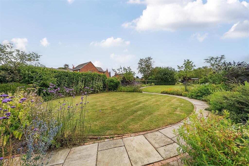 St Peters Road, Arnesby photo 3