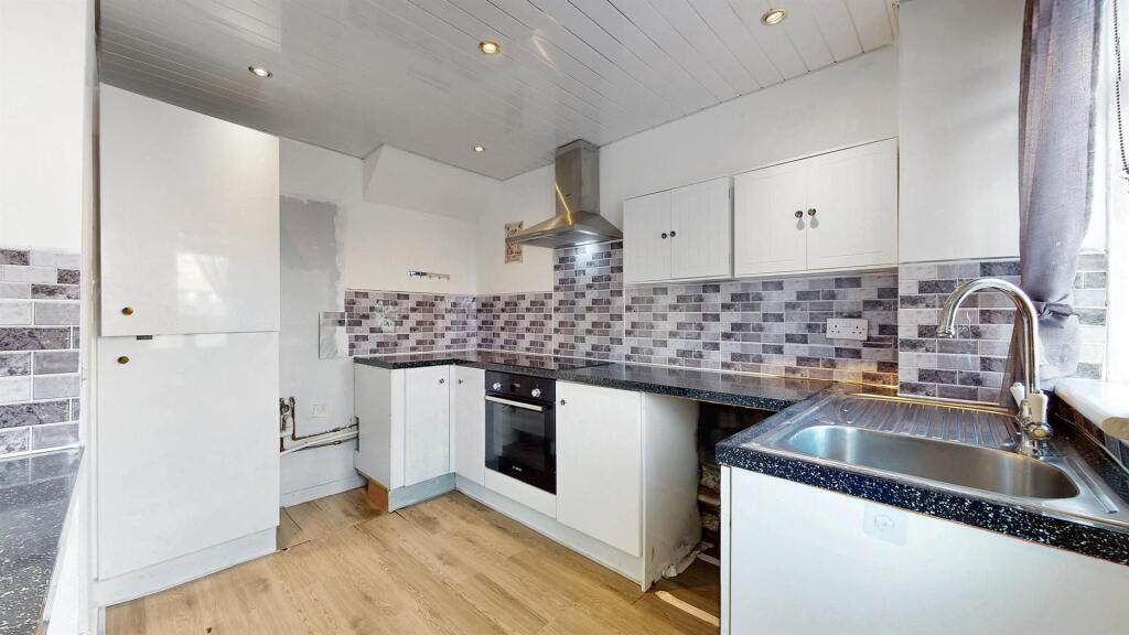 House in Glasgow, Yoker - View 5