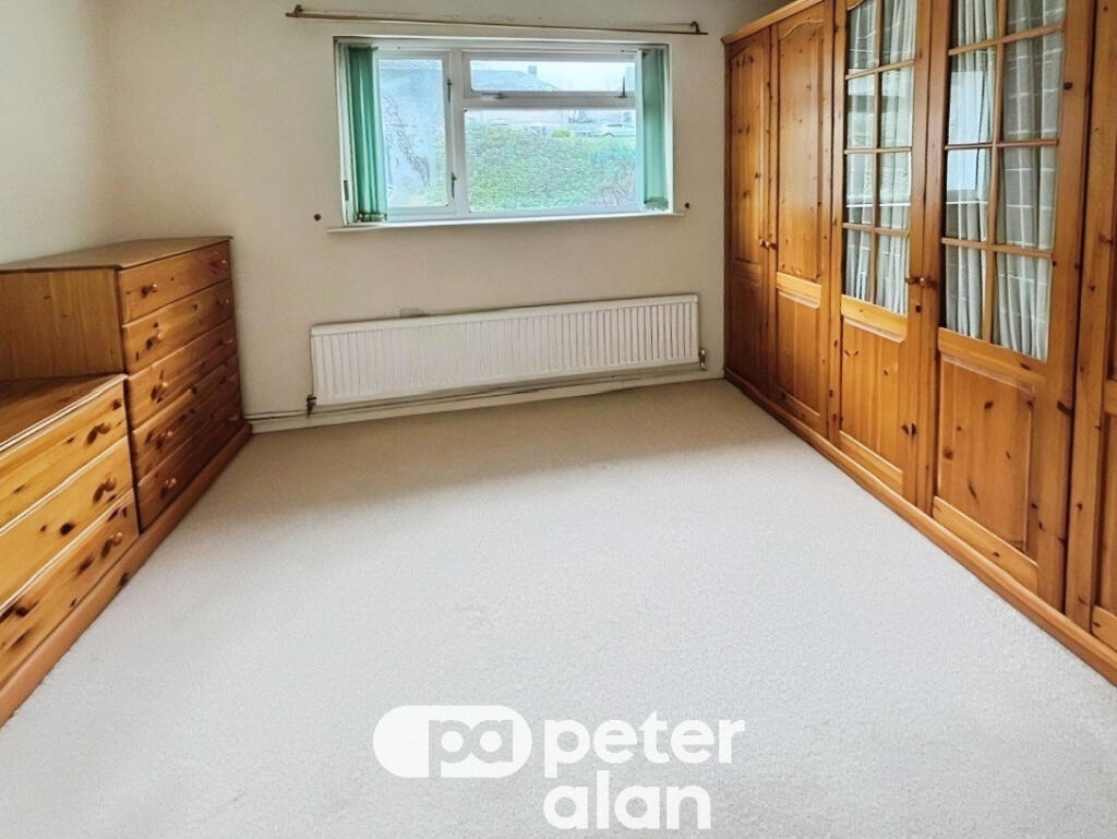 Apartment in Bargoed, Caerphilly - View 4