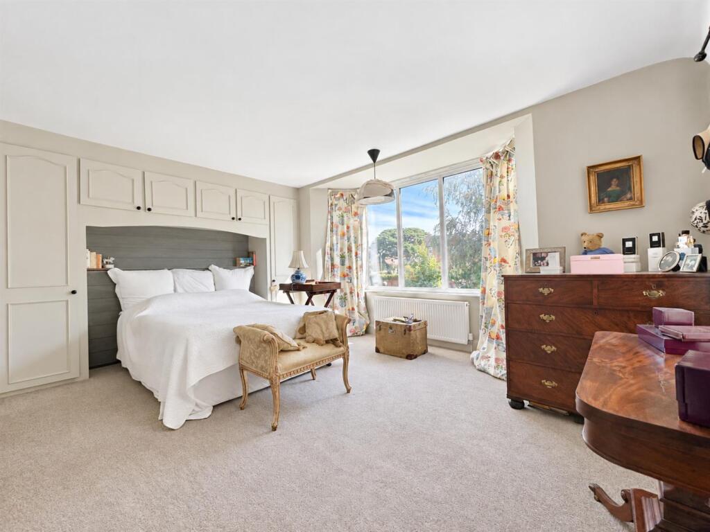 House in Bexhill-on-Sea, Collington - View 4