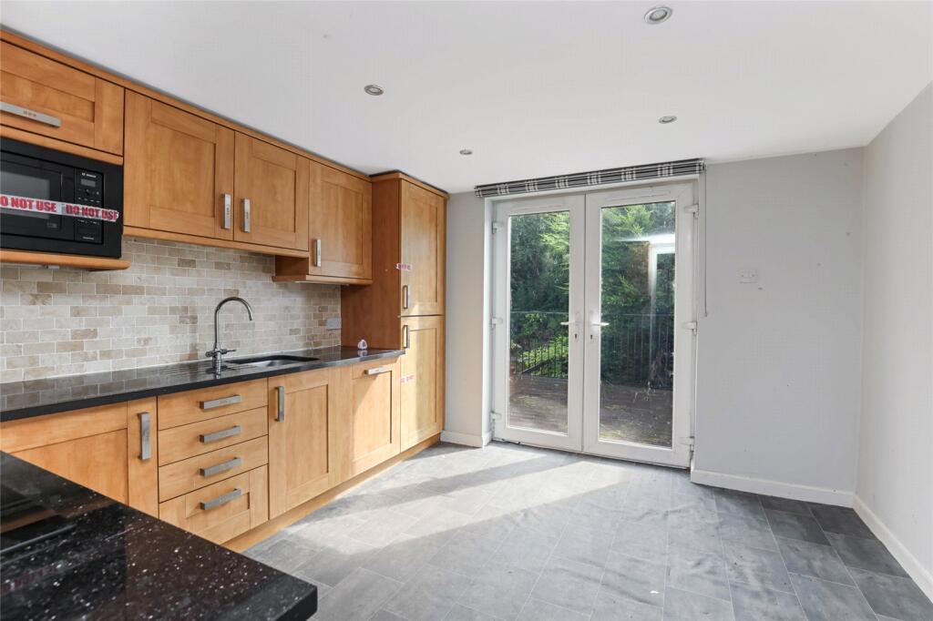 Apartment in Glasgow - View 5
