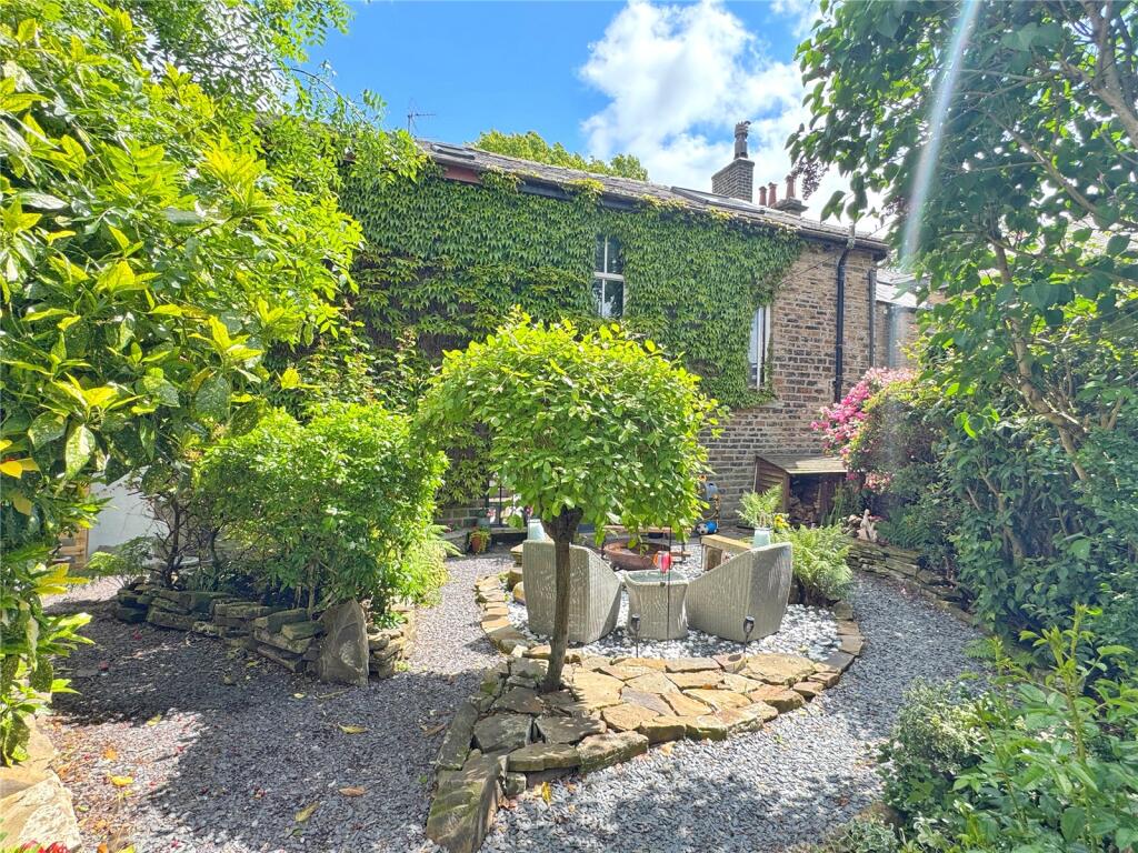 Springhill, Rawtenstall, Rossendale, BB4 - View 3