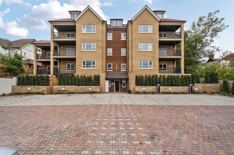 Main image of property: 88 Riddlesdown Road, Purley