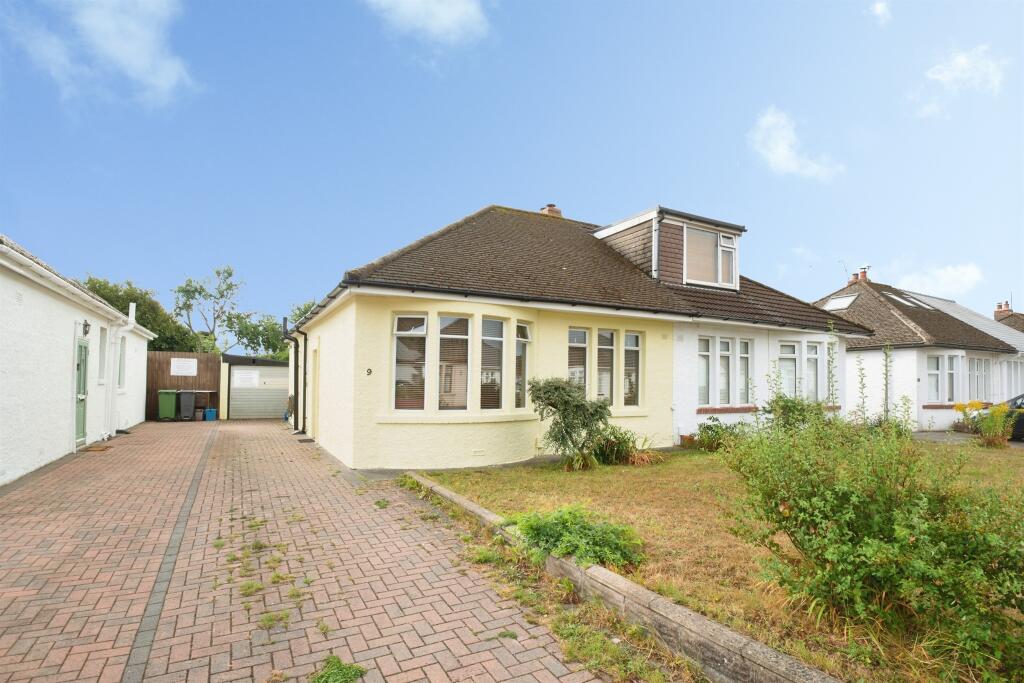 Main image of property: Glas-y-Pant, CARDIFF