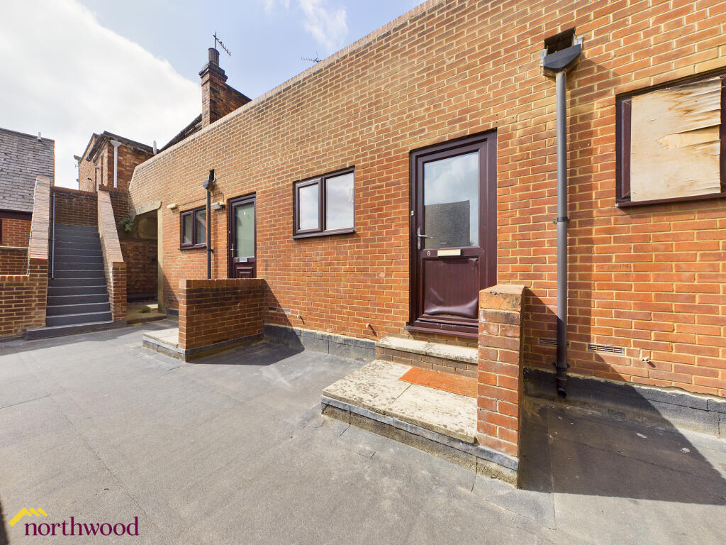 Main image of property: Christchurch Court, Banbury, OX16