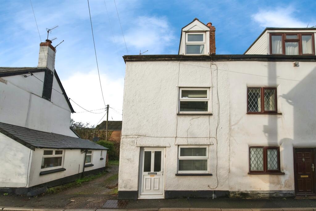 Main image of property: Tiverton Road, Cullompton