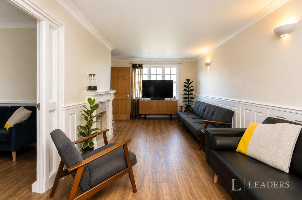 House in London - More