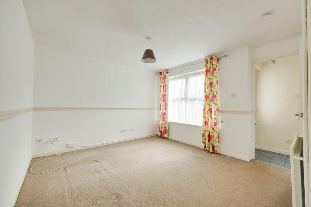 The Brooks, Burgess Hill, RH15 photo 4