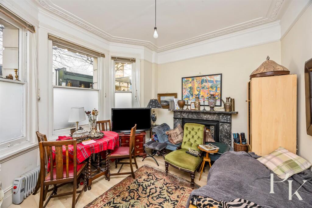 Apartment in Brighton, Brunswick - View 4