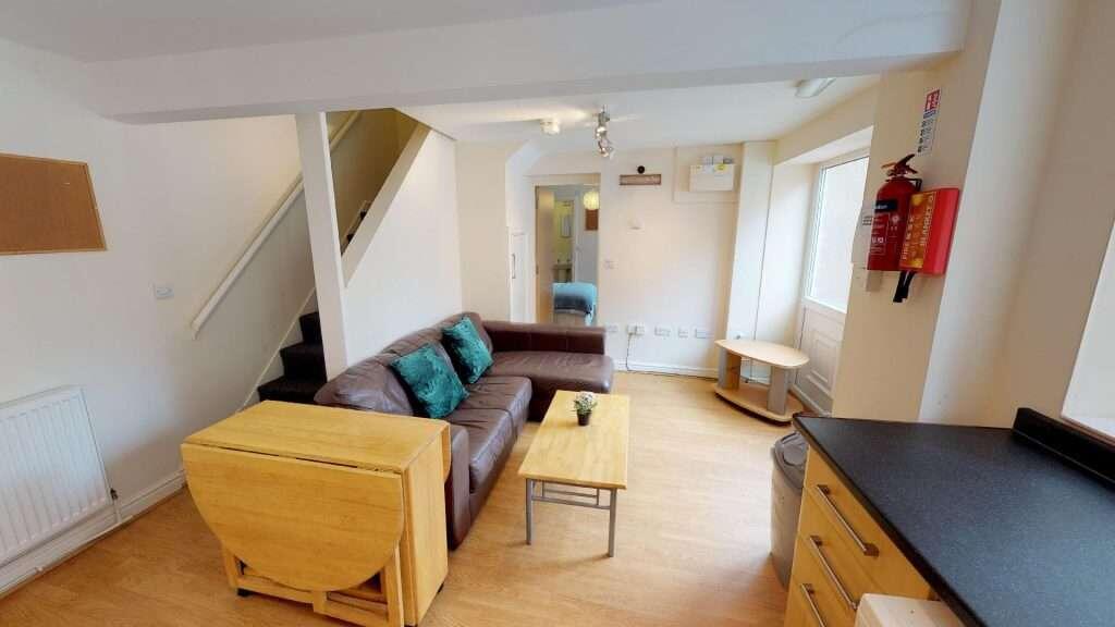 House in Sheffield - View 5