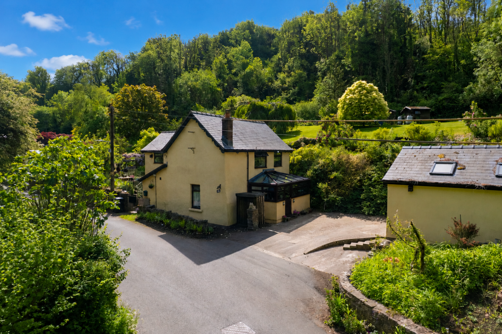 House in Forest of Dean, Coleford