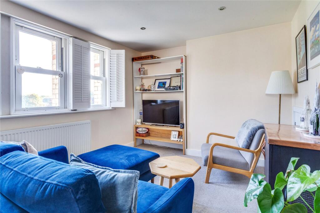 Apartment in South Oxfordshire, Henley-on-Thames - View 5